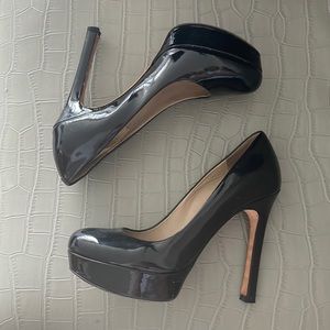 Joan and David woman’s patent leather heels size 5.5